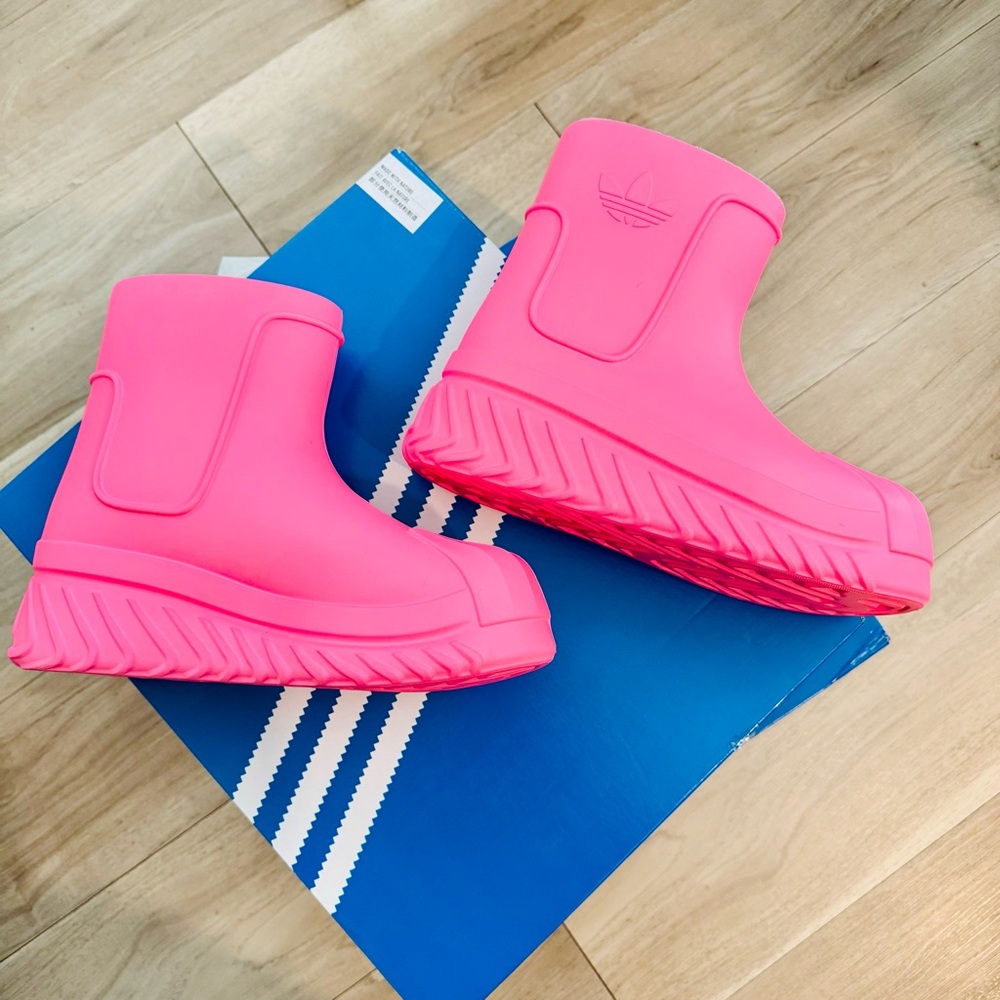 ✨BRAND NEW! PINK ADIDAS ADIFOM SUPERSTAR BOOT RAIN BOOT✨ - Picture 2 of 3